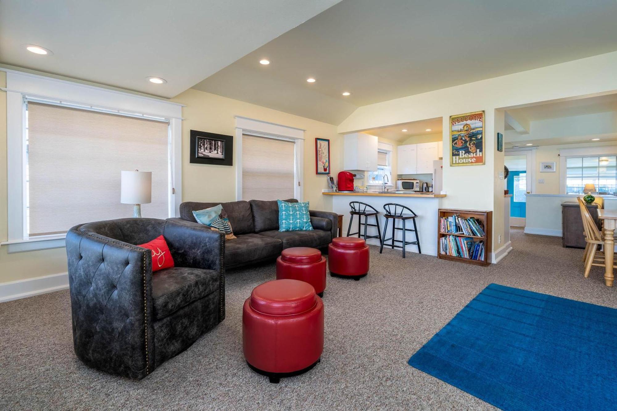 Nyevana Beach House Newport Exterior photo
